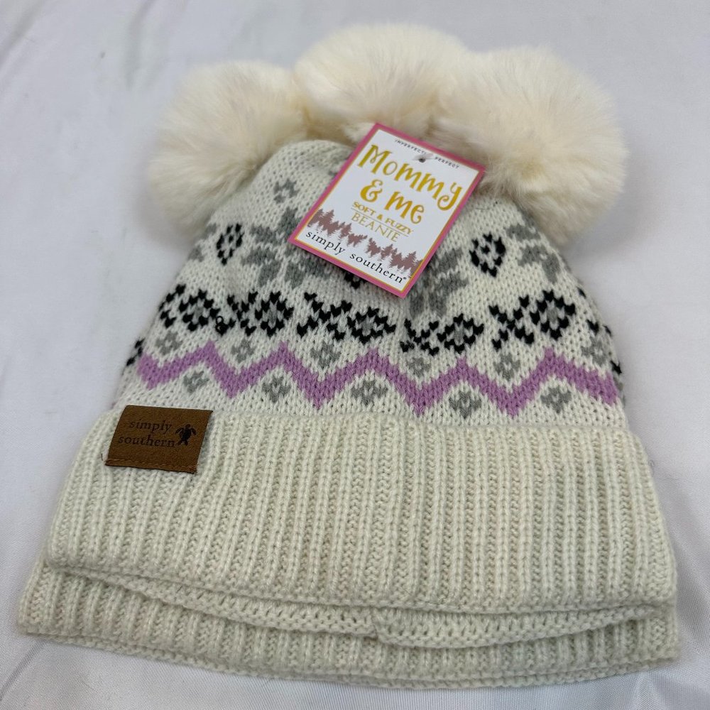 NWT - Simply Southern "Mommy & Me" Beanie Set in Ivory with Pattern
